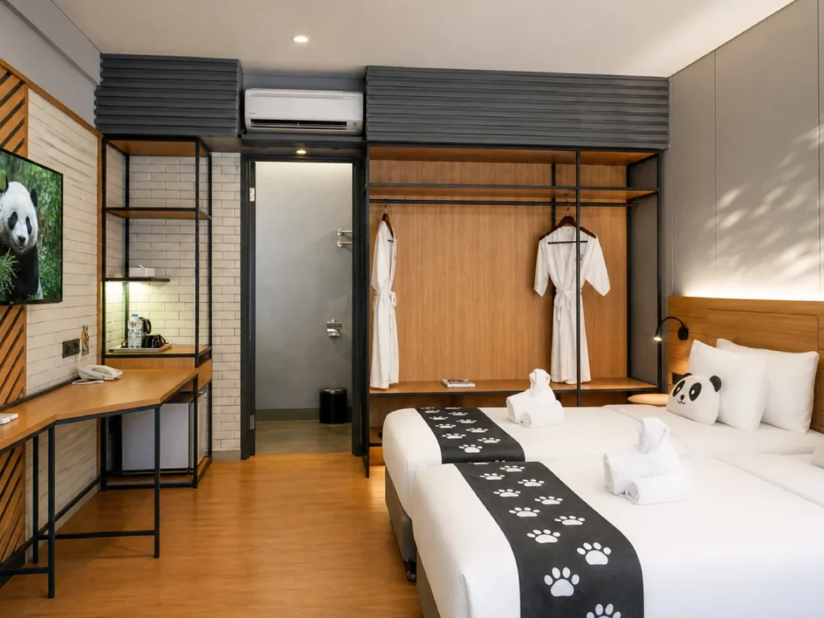 Royal Safari Garden - Panda Hotel
