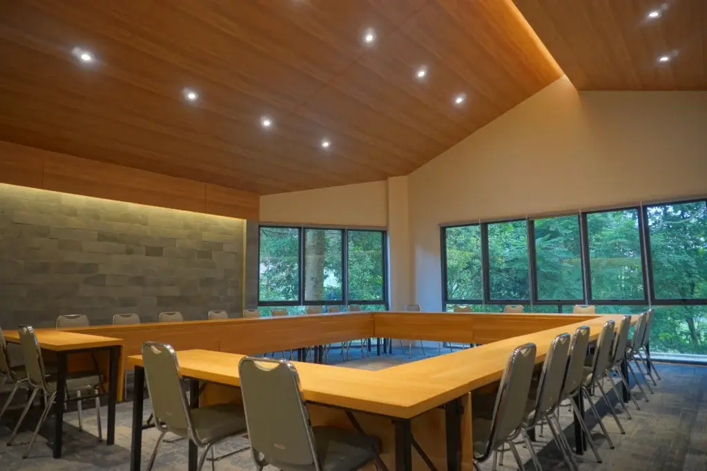 Meeting Room Panda