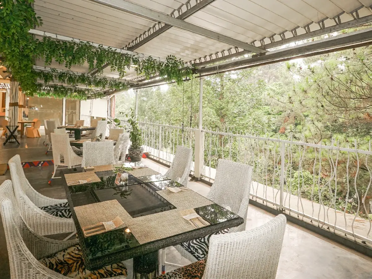 Royal Safari Garden - Sky Garden Restaurant