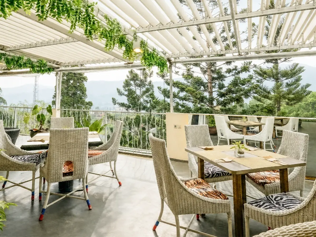Royal Safari Garden - Sky Garden Restaurant